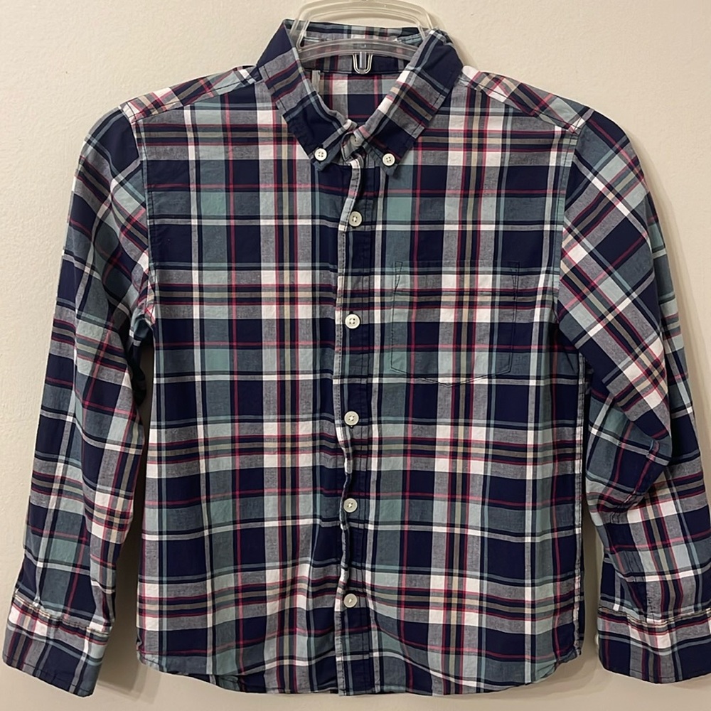 Boys button down collard shirt